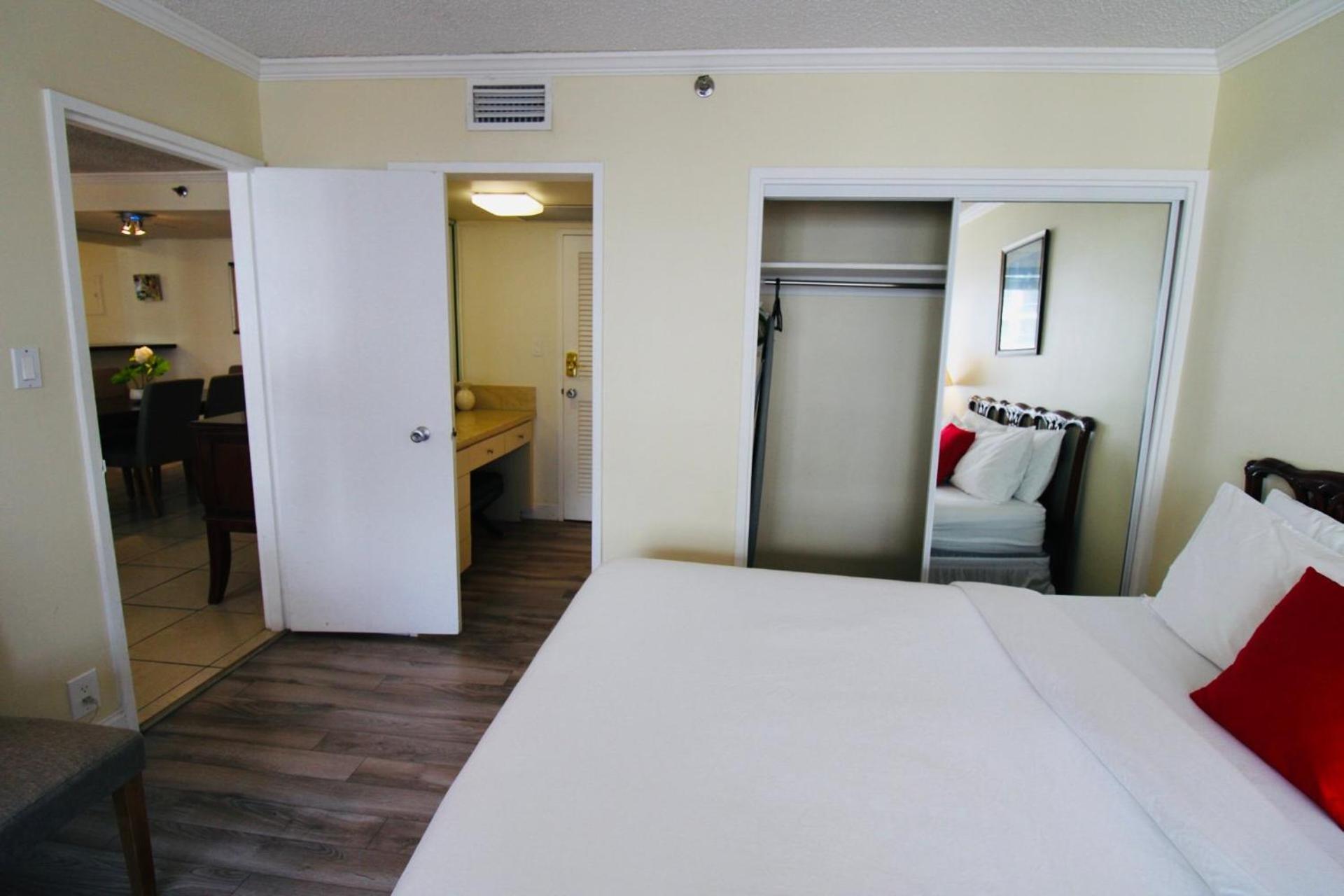 Alexander 1211 Beachfront Condo With Direct Beach Access, 2 Pools, Sauna, Gym 마이애미 비치 외부 사진
