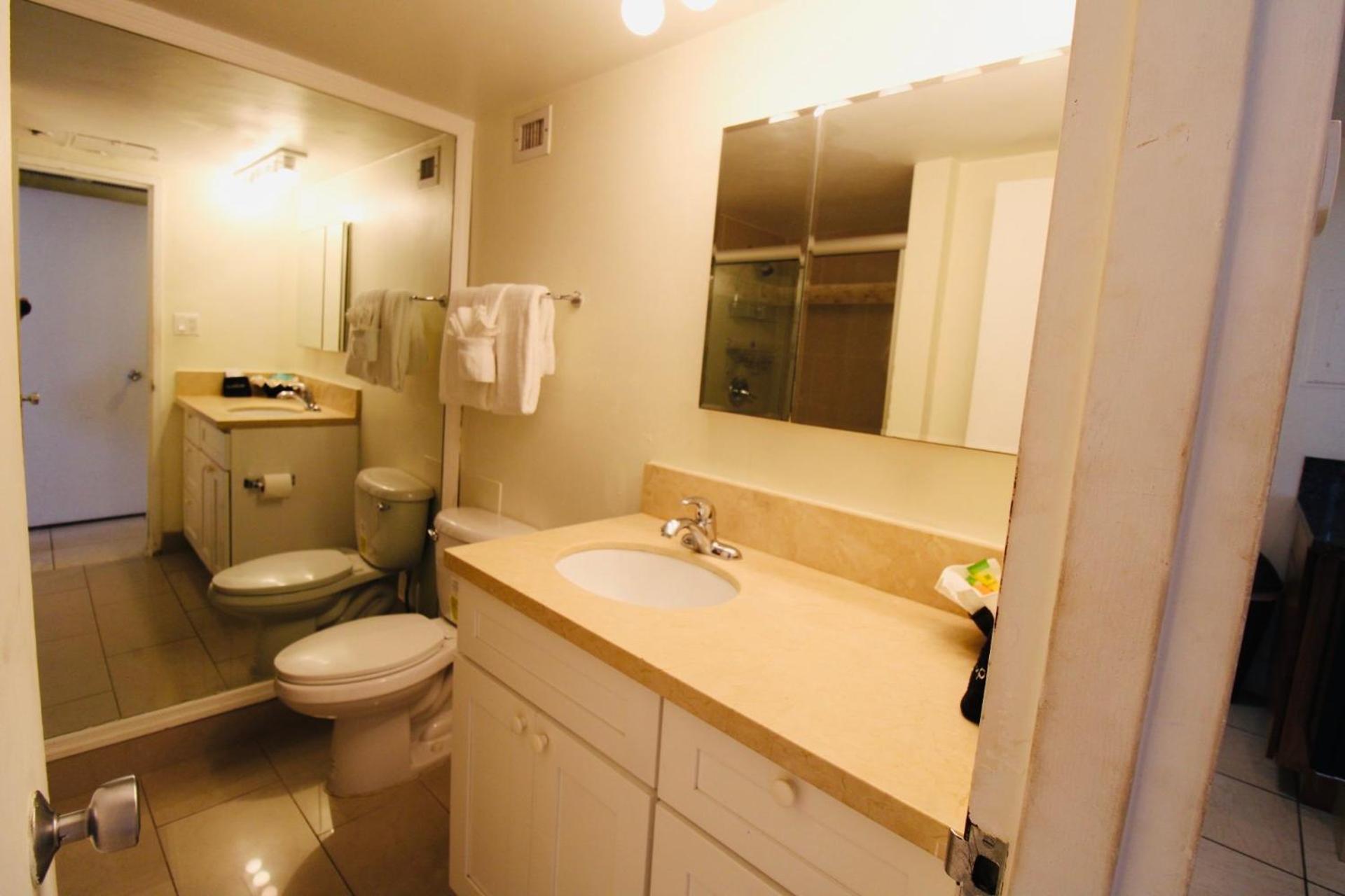 Alexander 1211 Beachfront Condo With Direct Beach Access, 2 Pools, Sauna, Gym 마이애미 비치 외부 사진