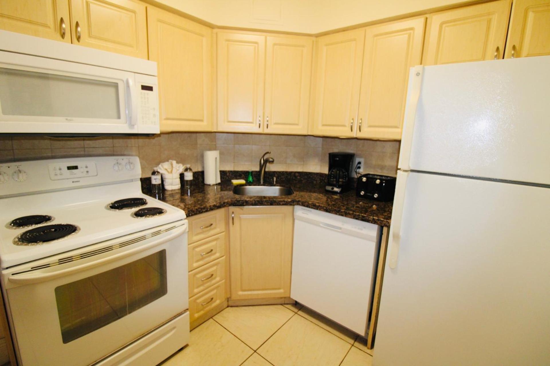 Alexander 1211 Beachfront Condo With Direct Beach Access, 2 Pools, Sauna, Gym 마이애미 비치 외부 사진